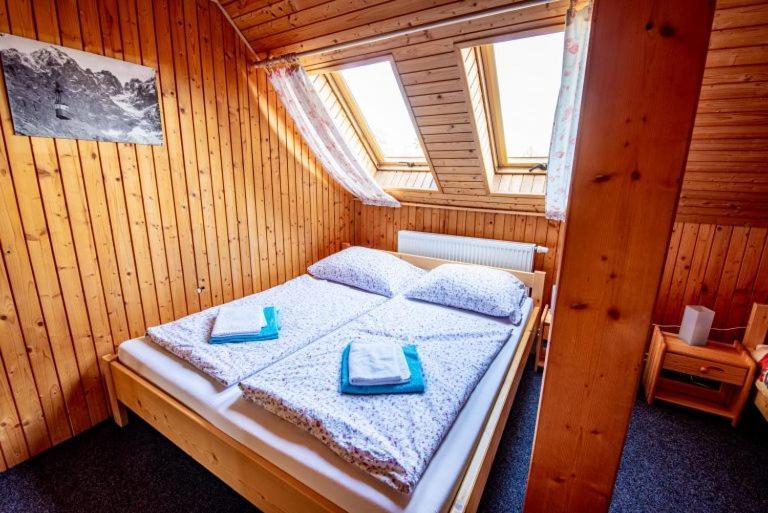 Dom Frana Krala Hotel Szmrecsán Kültér fotó